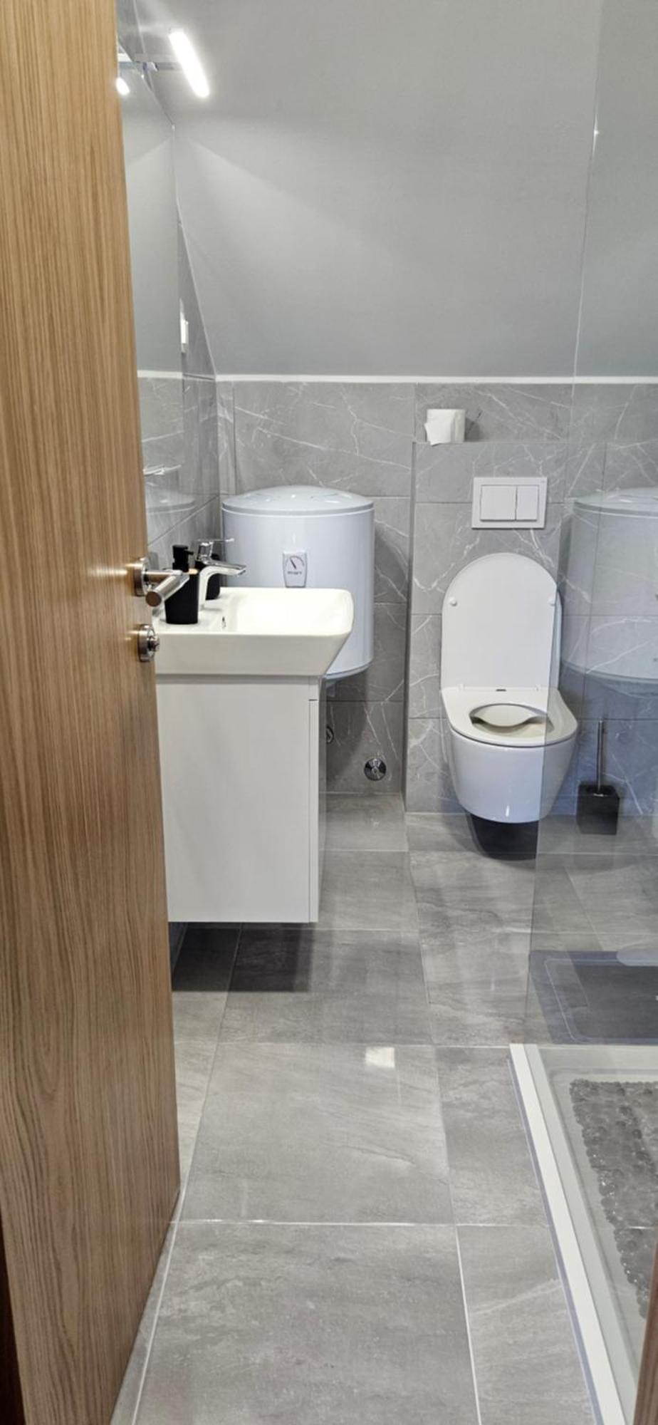 Apartman M&M Duga Resa Bagian luar foto
